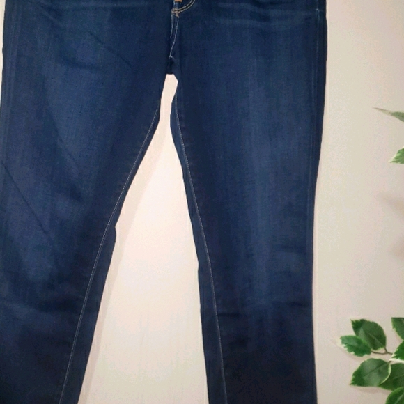 Jeans - Picture 1 of 6